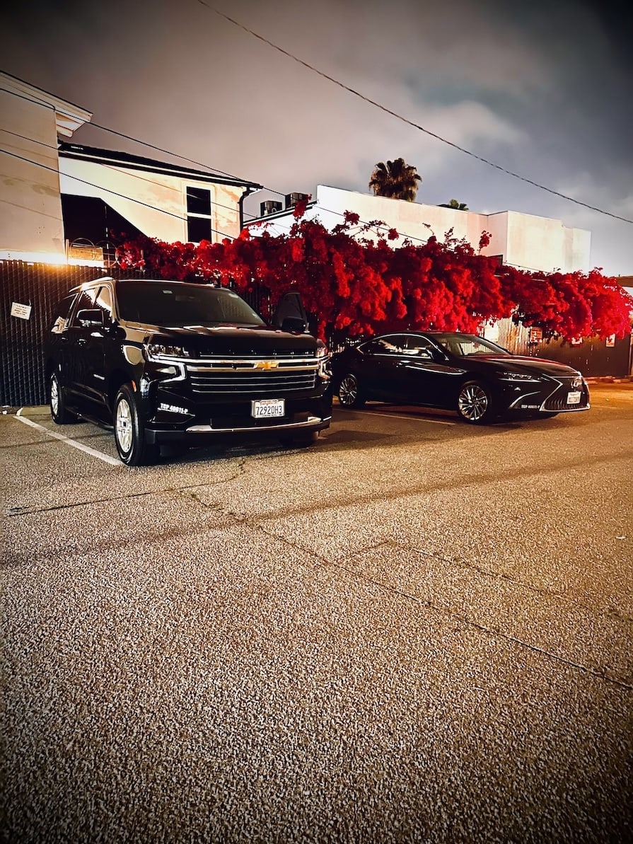 Silimo Suburban, Lexus Limo service