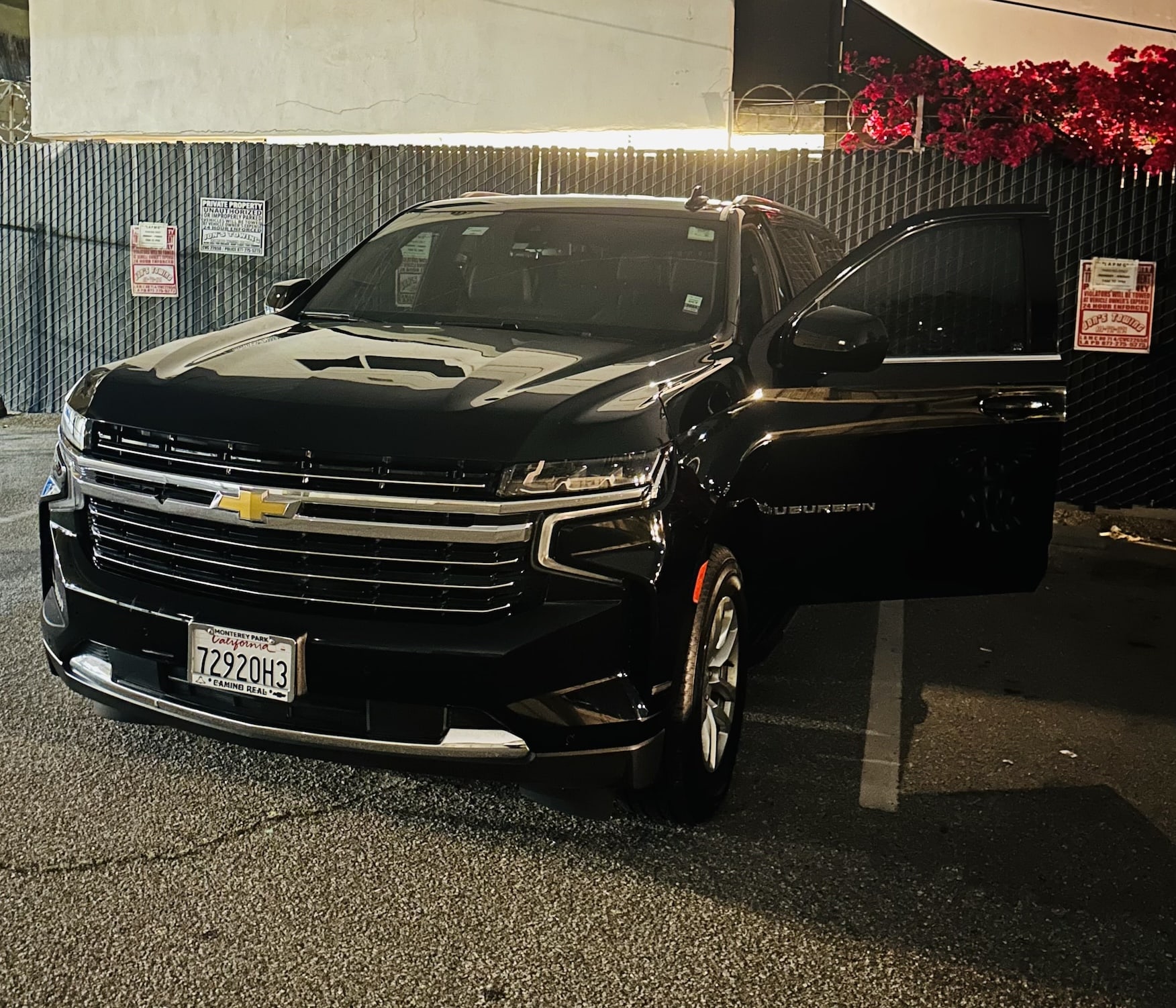 Silimo Suburban2 Limo service